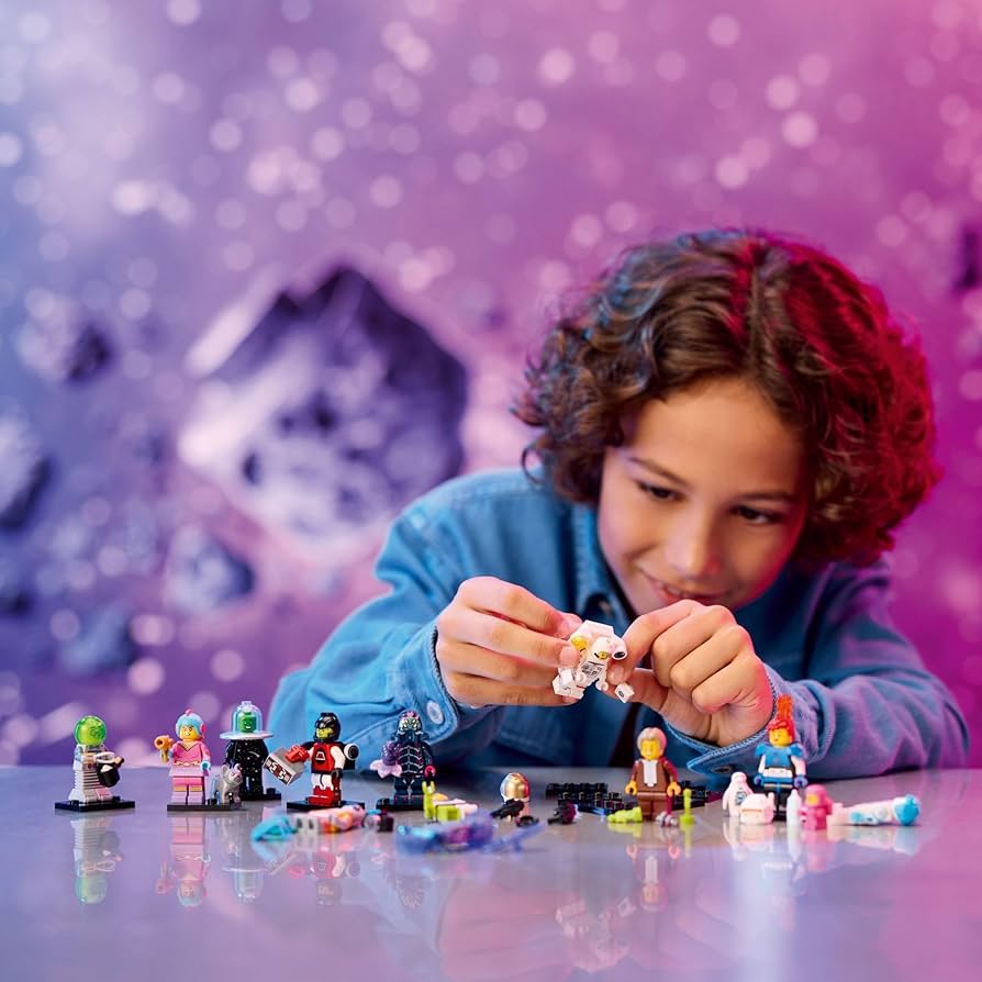 まいεïз。 Amazon.com: LEGO 71046 Minifigures Weltraum Serie 26
